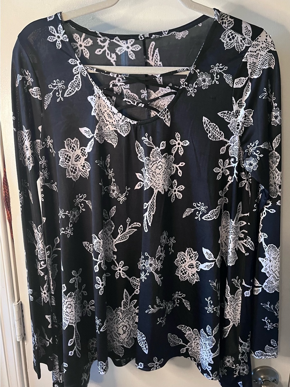 Black Floral Lace-Print 3/4 Sleeve Women's Top M